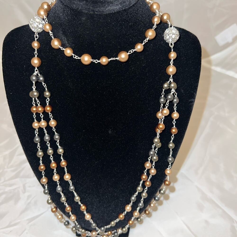 Pearl double strand/choker necklace (2 necklaces in one)